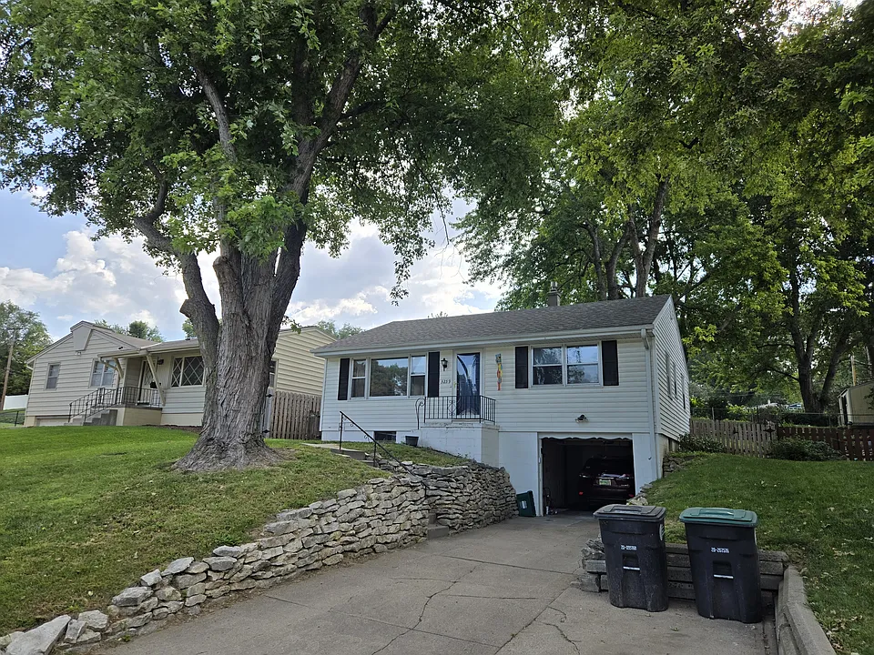 3259 Westgate Rd