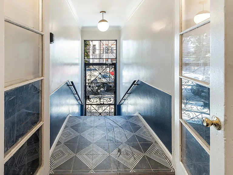 THE NORM @ 750 Normandie Ave — Photo 28