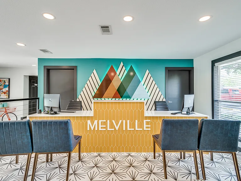 Melville — Photo 44