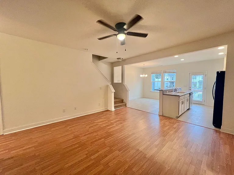 4426 Lord Joseph Ct — Photo 3