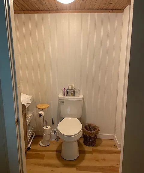 2nd Bathroom