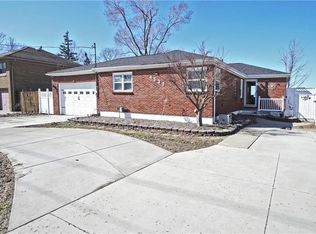 4532 Lake Shore Rd, Hamburg, NY 14075