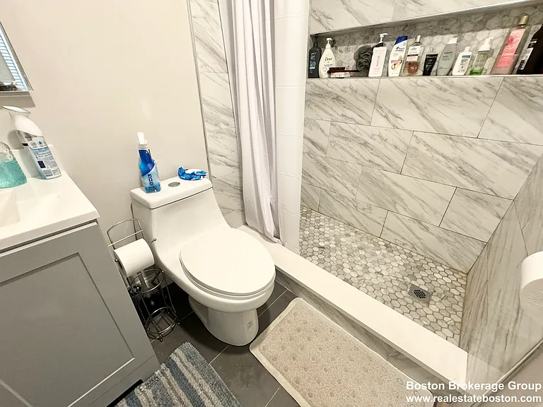 20 Howell St #3 — Photo 5
