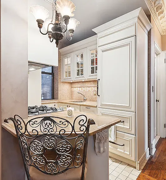 205 W 54th St #11G — Photo 5