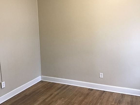 4th image of 28 Gold Ave SW APT 03