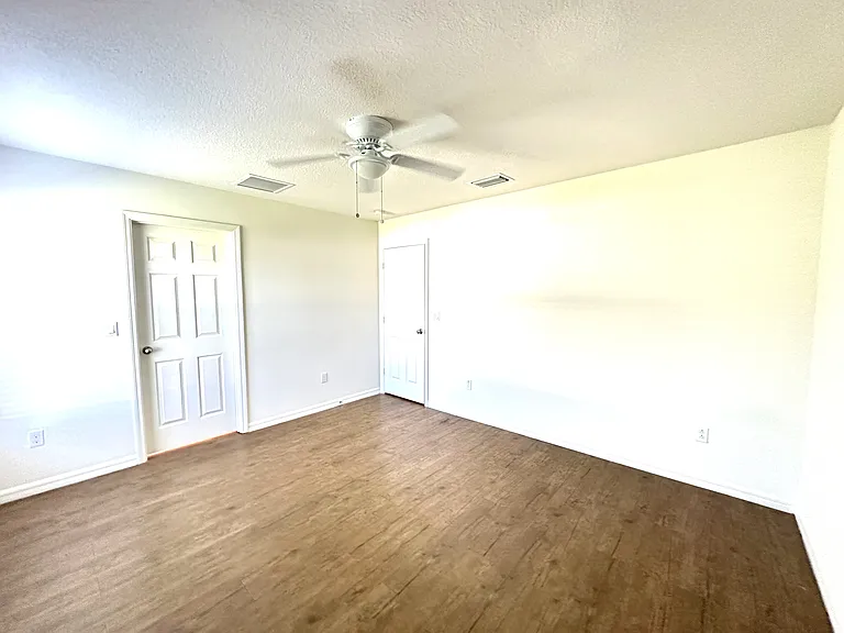 3523 S 7th St #A — Photo 14