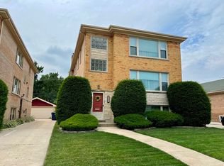 9338 S Springfield Ave, Evergreen Park, IL 60805