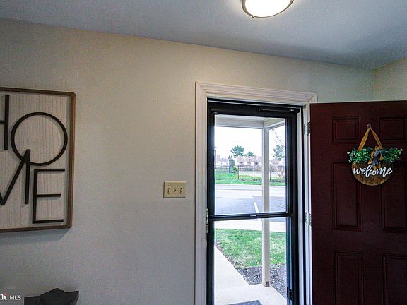 5th image of 6 Providence Forge Rd