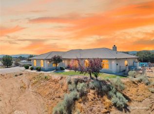 10505 Canyon Dr, Oak Hills, CA 92344