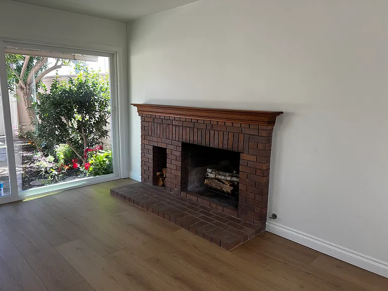 9842 Bluereef Dr — Photo 3