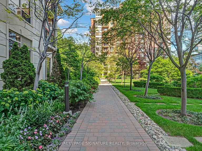 1101 Leslie St #1106 — Photo 42