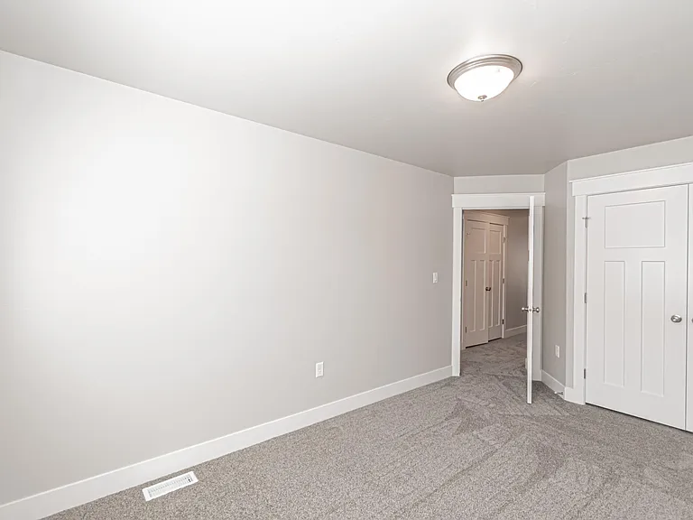 359 N 3 W #1003 — Photo 11