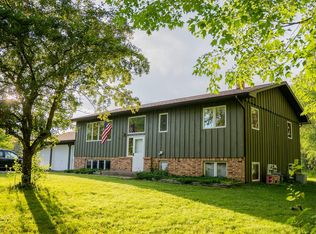 5047 W Arrowhead Rd, Hermantown, MN 55811