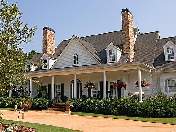 2nd image of 1681 Hodges Cir