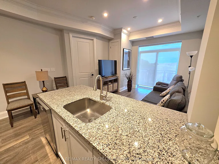 4040 Upper Middle Rd #401 — Photo 16