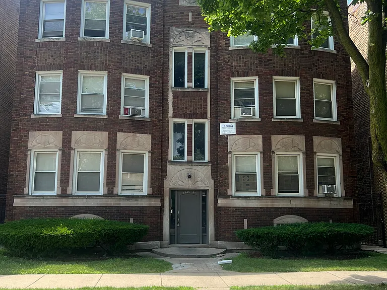 8346 S Maryland Ave #3 — Photo 14