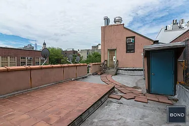 Rented by Bond New York