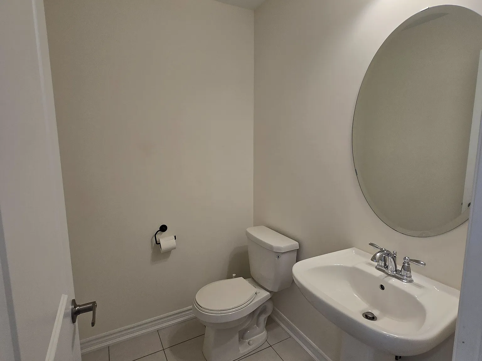 3 bed, $4,000 — Photo 4