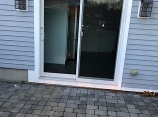 69 Lincoln St #1, Manchester, MA 01944