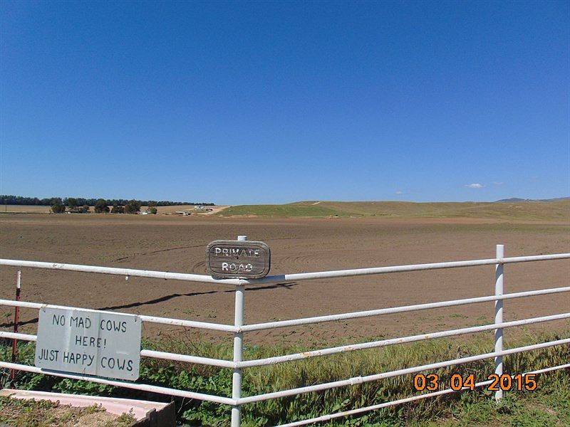 2nd image of 30691 Camphora Gloria Rd