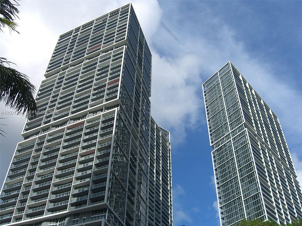 1st image of 475 Brickell Ave APT 2015