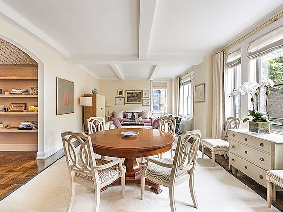 2nd image of 1065 Lexington Ave #6B