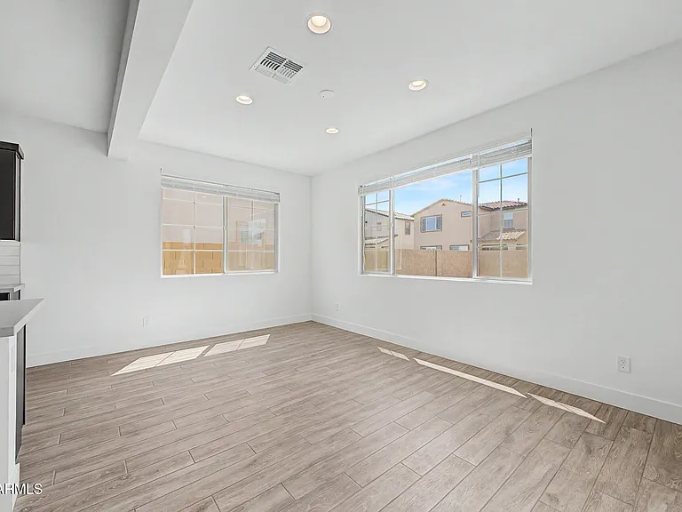 21505 E Sparrow Dr — Photo 12