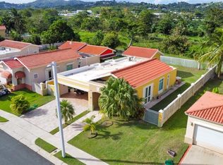 88 Green St, Humacao, PR 00791