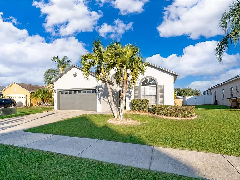 2505 Aster Cove Ln — Photo 2