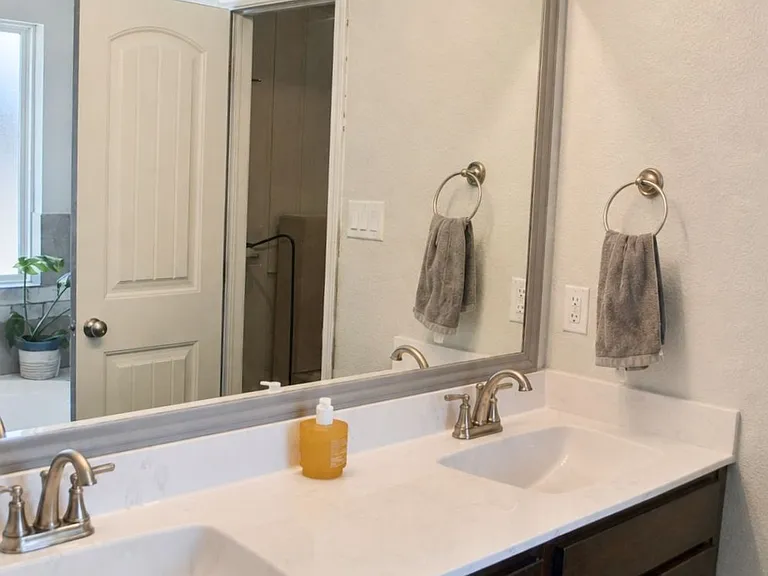 1777 Dryden Ave — Photo 16