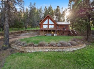 64290 Old Oregon Trail Rd, Meacham, OR 97859