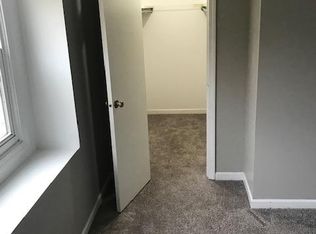 30 Pheasant Run Rd, Amherst, NY 14228