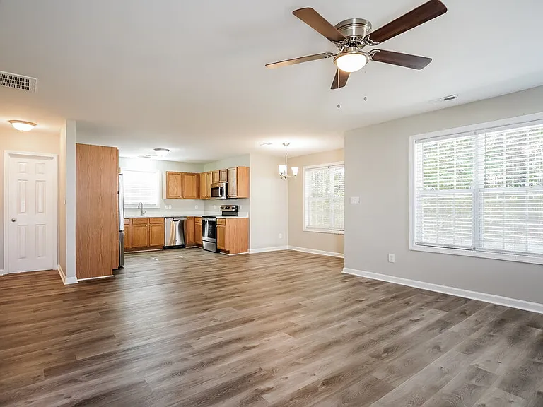 3206 Hayling Dr — Photo 5
