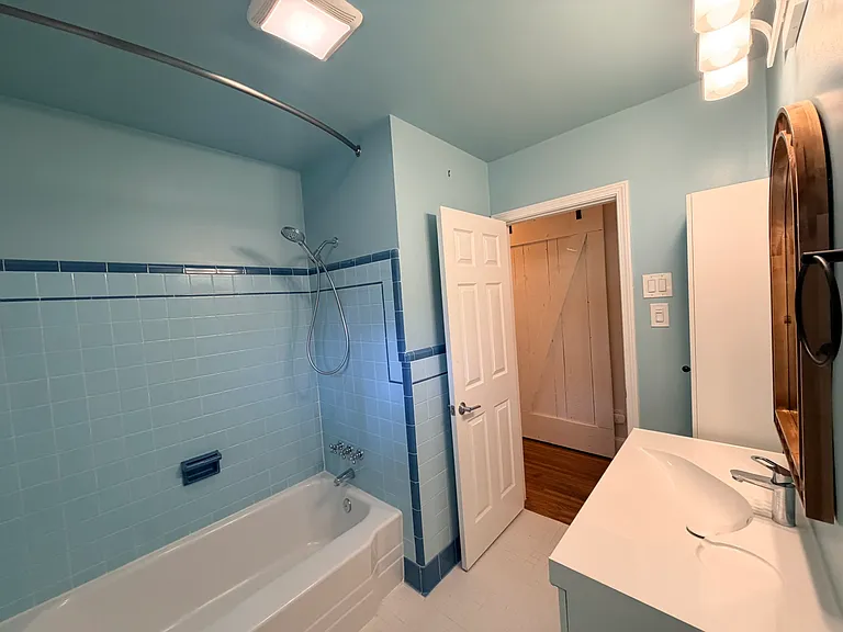 3111 Airlie St — Photo 8