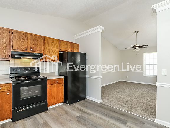 4th image of 3404 Lovington Ct