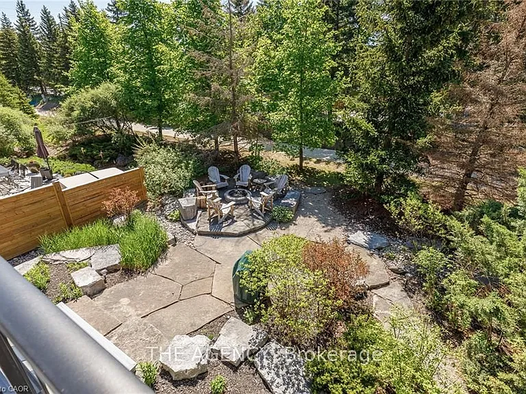 129 Venture Blvd — Photo 41
