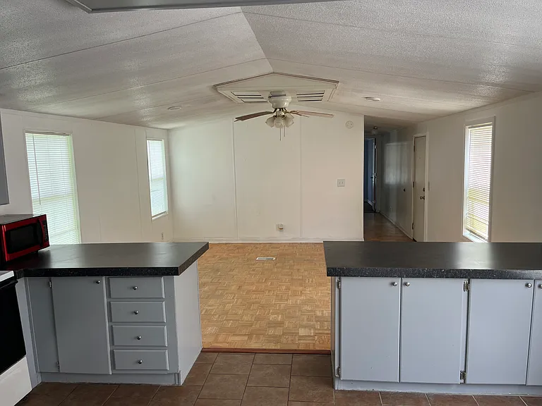 502 North Rd — Photo 15