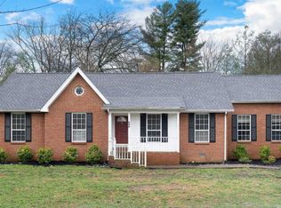 205 Kennedy Dr, White House, TN 37188