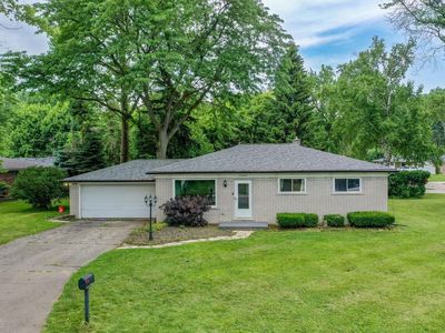 24435 Chelsea St, Clinton Township, MI, 48036