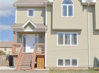 85 Coriander St, Moncton, NB E1G0E1