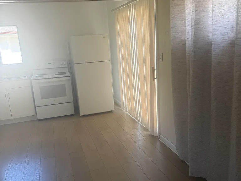 28368 Rosemont St #1 — Photo 17