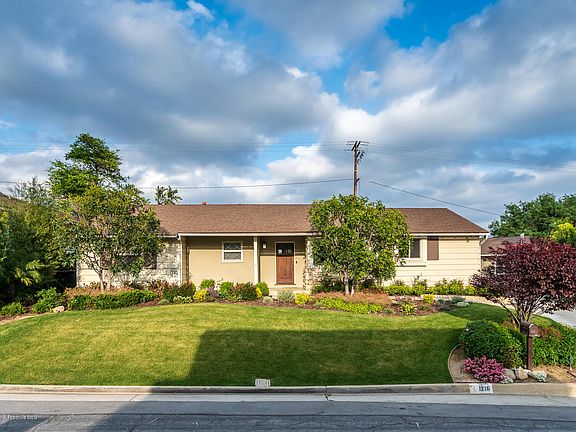 2nd image of 1216 Lanterman Ln