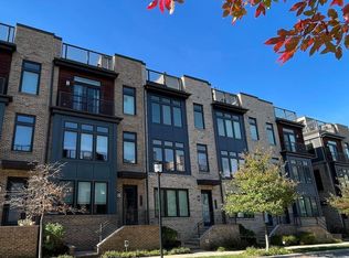 162 Winsome Cir, Bethesda, MD 20814