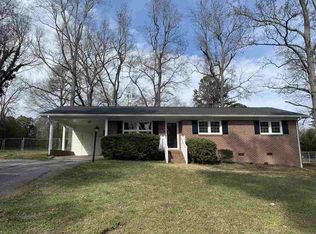 122 Old Petrie Rd, Spartanburg, SC 29302