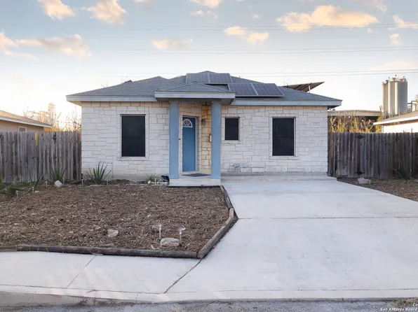 143 CARRANZA ST, San Antonio, TX 78225