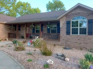 304 Panorama Dr, Cape Fair, MO 65624