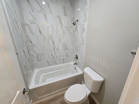 4th image of 1371 Harker Ct #1371