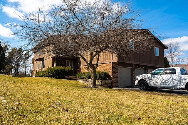 1st image of 110 Terry Dr