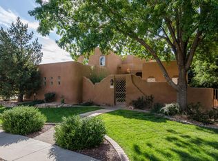 2304 Via Porto Rd NW, Albuquerque, NM 87104