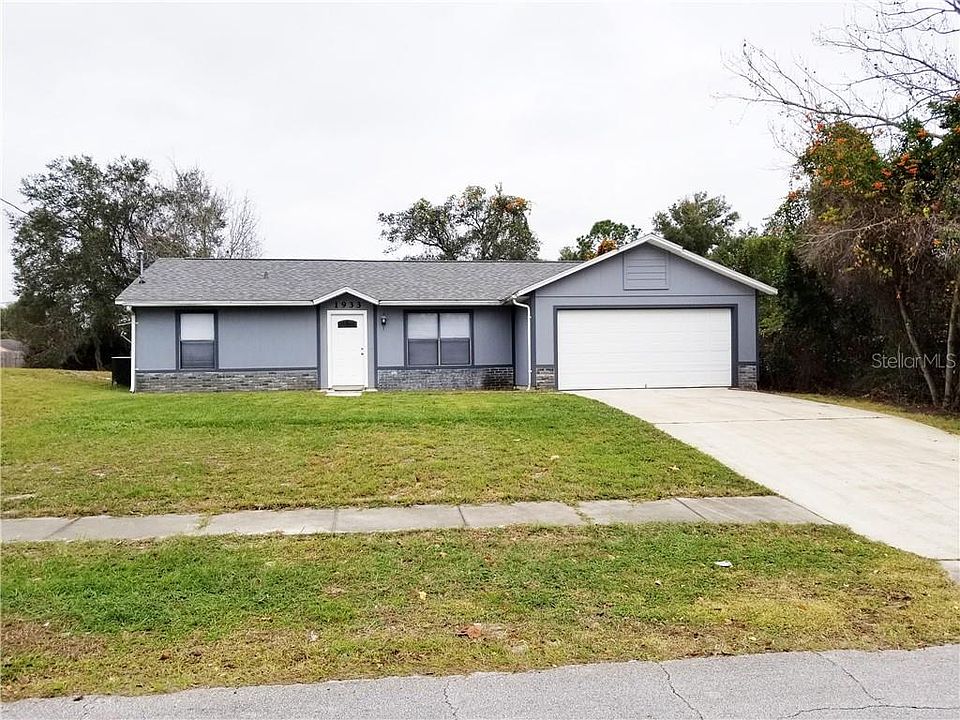 1st image of 1933 Brewster Dr